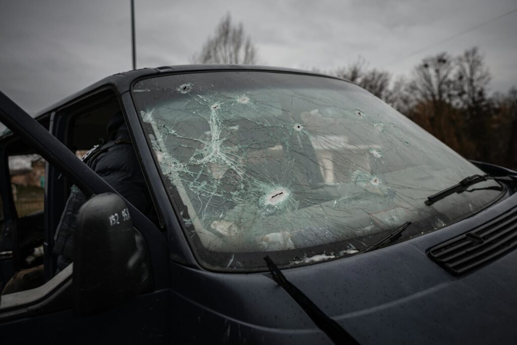 too much cracked a windshield